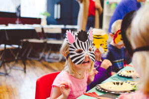 Deluxe zoo-themed party at Tiny Town